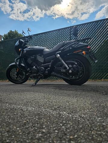 Harley Davidson 06/2016  met maar 16500 km's  beschikbaar voor biedingen