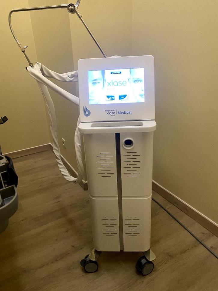Professioneel laserontharingsplatform X-lase, Elektronische apparatuur, Overige elektronische apparatuur, Zo goed als nieuw, Ophalen