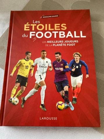 Livre Les Etoiles du Football édition 2019, comme neuf