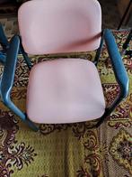 Stevige stoel. Ideaal voor senioren. Stabiele stoel.', Huis en Inrichting, Ophalen, Zo goed als nieuw