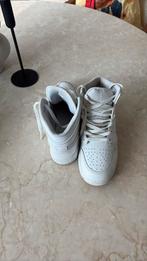 Nike air jordan te koop, Kleding | Dames, Schoenen, Ophalen, Wit, Nike Jordan, Zo goed als nieuw