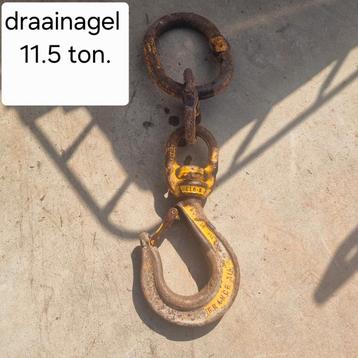 Kettingen  beschikbaar voor biedingen