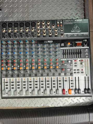 Behringer xenyx x1832usb Mengpaneel, Enlèvement