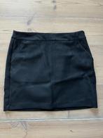 Rok zwart suedeachtig Vero Moda maat M, Kleding | Dames, Maat 38/40 (M), Vero Moda, Zwart, Ophalen of Verzenden