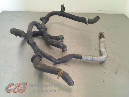 Waterpijp van een Renault Trafic, Auto-onderdelen, Motor en Toebehoren, Renault, Gebruikt, 3 maanden garantie, Ophalen of Verzenden