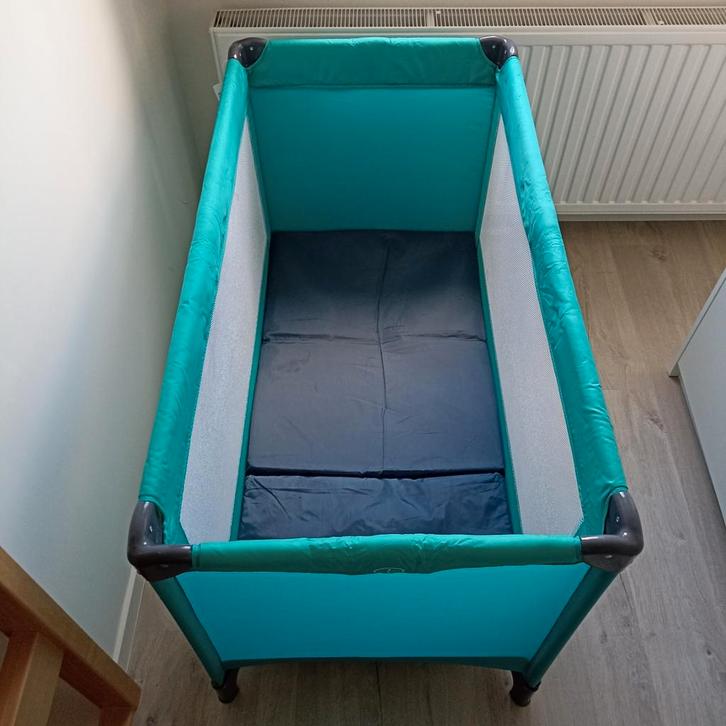 Reisbedje + plooimatras Dreambaby, Kinderen en Baby's, Kinderkamer | Bedden, Zo goed als nieuw, Ophalen