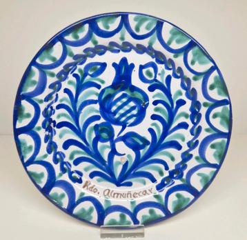 Antieke terracotta Fajalauza wandbord, Spanje 20e eeuw. beschikbaar voor biedingen