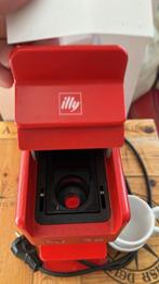 Illy Iperespresso Y3, Elektronische apparatuur, Koffiezetapparaten, Ophalen, Espresso apparaat, Zo goed als nieuw, 2 tot 4 kopjes