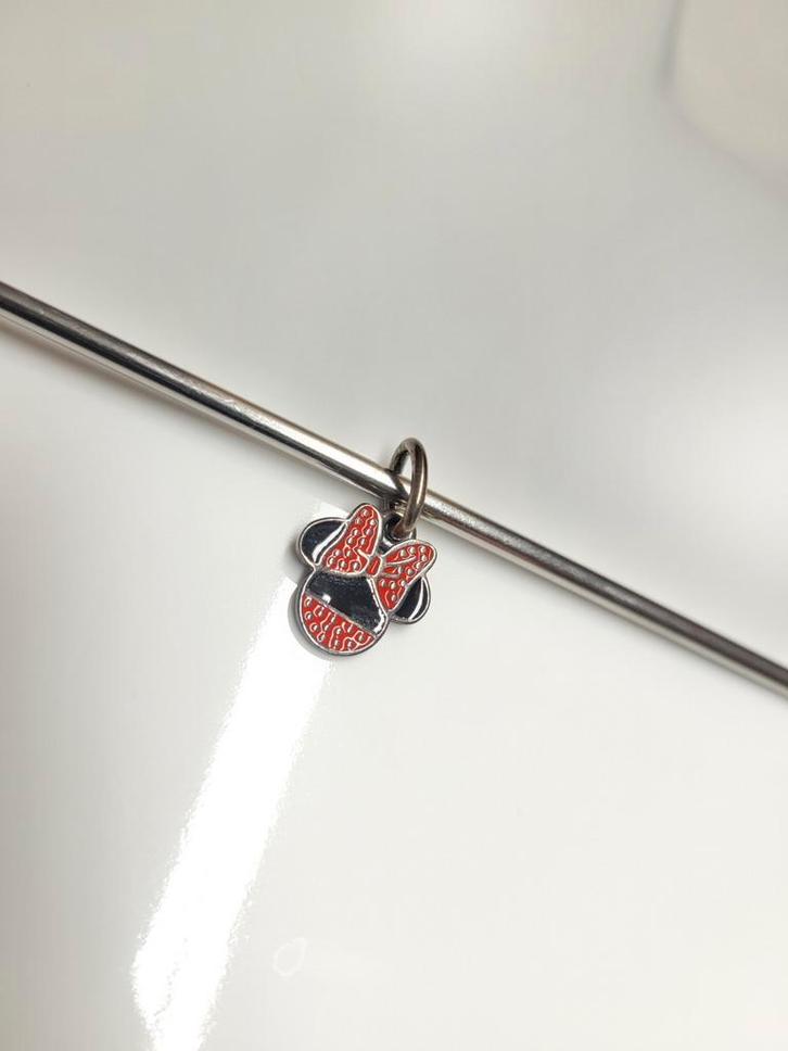 Pandora bedel icon Minnie, Handtassen en Accessoires, Bedels, Pandora, Zilver, Ophalen