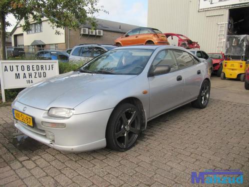 MAZDA 323 GRIJS INTERIEUR 5 DEURS COMPLEET, Auto-onderdelen, Interieur en Bekleding, Mazda, Gebruikt
