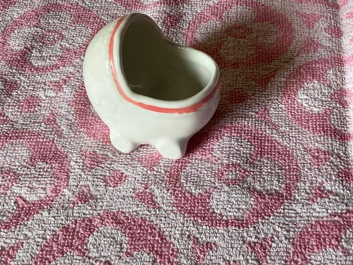 Crèche à sucre baptismale, Collections, Statues & Figurines, Comme neuf, Envoi