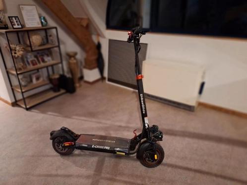 Urbanglid e crosse, Fietsen en Brommers, Steps, Zo goed als nieuw, Ophalen