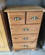 Klein bijzetmeubel (2 stuks), Ophalen, Minder dan 50 cm, Gebruikt, 5 laden of meer