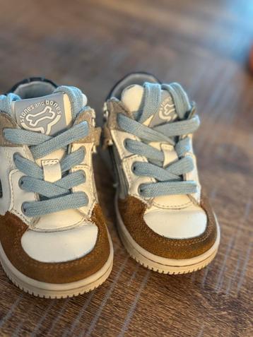 Stones and Bones kinderschoenen beschikbaar voor biedingen