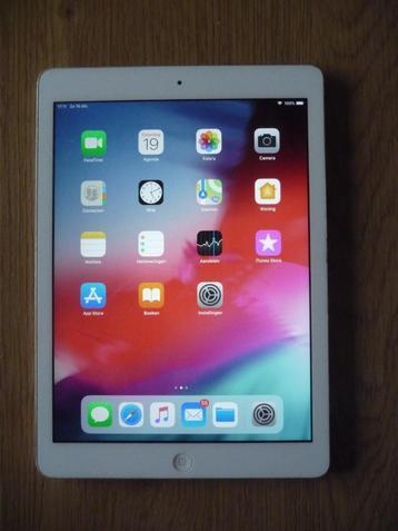 iPad Air  (2013) | 9.7" 64 GB | zilver