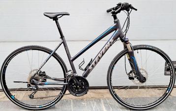 Gravelbike Stevens x cross taille M prix550€0489813734 beschikbaar voor biedingen