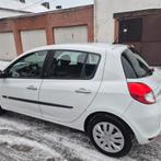 Renault clio 1.5 dci diesel 170000 km 2011 euro 5, Auto's, Voorwielaandrijving, Euro 5, Stof, 4 cilinders