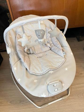 Kalmerende muzikale relaxbaby beschikbaar voor biedingen