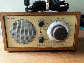 Radio Tivoli Model One