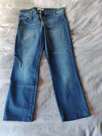 Brax 3/4 broek beschikbaar voor biedingen