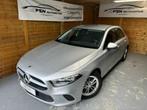 Mercedes A 180 D* Navigatie * Zetelverwarming * Camera * PDC, Auto's, Mercedes-Benz, Automaat, Leder en Stof, 5 deurs, 117 g/km