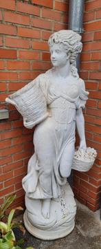 Statue de jardin pour femme, Pierre, Homme, Enlèvement, Utilisé
