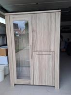 Moderne kast eetplaats, Huis en Inrichting, Kasten | Buffetkasten, Ophalen, Zo goed als nieuw, Glas