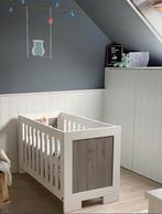 Ledikant en bijhorende commode van The Wood Factory, Kinderen en Baby's, Ophalen, Gebruikt, Ledikant