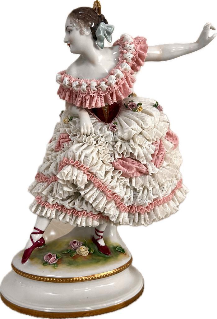 Drie porseleinen sculpturen Volkstedt-fabriek., Antiek en Kunst, Antiek | Porselein, Ophalen of Verzenden