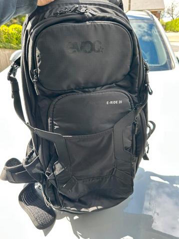 Nieuwe Evoc FR-Trail E-ride 20 (batterijvak). Nieuw 240€ beschikbaar voor biedingen