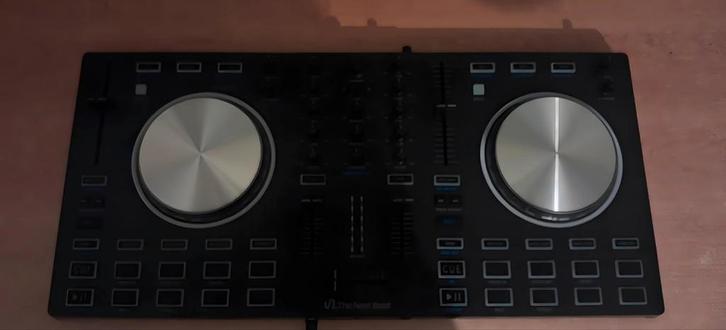 Dj controller / Draaitafel, Muziek en Instrumenten, Dj-sets en Draaitafels, Nieuw, Draaitafel, Overige merken, Ophalen
