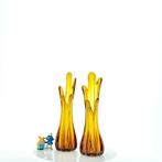 Amber vijfvingerige vaasjes 2x, Oranje, Ophalen of Verzenden, Minder dan 50 cm, Glas