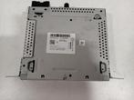 RADIO Renault Zoé (AG) (01-2012/03-2024) (281151499R), Gebruikt, Renault