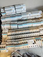 Zekeringen - automaten - meer dan 100 stuks, Gebruikt, Overige typen, Merlin Gerin - Vynckier - Hager, Ophalen of Verzenden