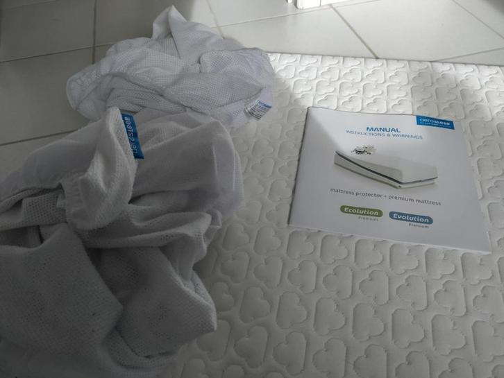 aerosleep matras + toebehoren, Kinderen en Baby's, Babywiegjes en Ledikanten, Gebruikt, Overige typen, Ophalen