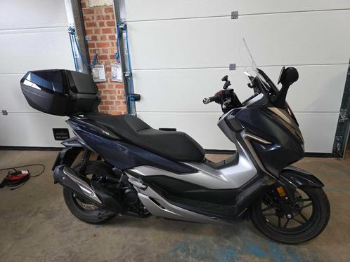 Scooter Honda Forza300, Motoren, Motoren | Honda, Particulier, Scooter, 12 t/m 35 kW, 1 cilinder, Minimaal motorrijbewijs A2, ABS