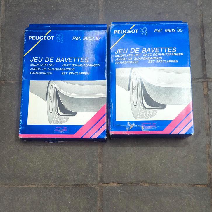 Spatlappen Peugeot 309 NIEUW in doos, dealer-optie 80's-90's, Autos : Divers, Accessoires de voiture, Neuf, Enlèvement ou Envoi