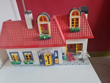 Playmobil villa beschikbaar voor biedingen