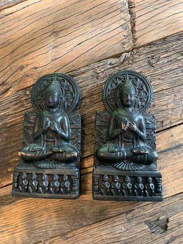 Vintage boeksteunen Boeddha op troon - stenen beeld beschikbaar voor biedingen