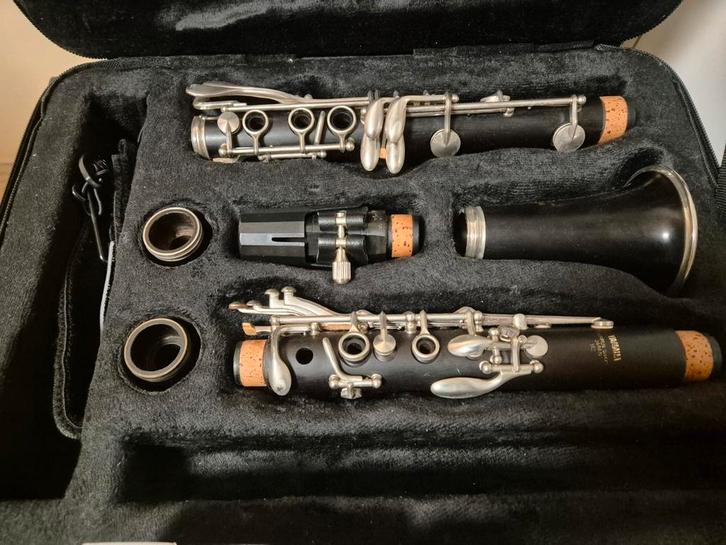 Clarinette Yamaha sib, Musique & Instruments, Instruments à vent | Clarinettes, Enlèvement