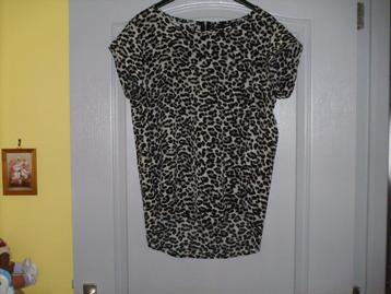a vendre blouse tunique  beschikbaar voor biedingen