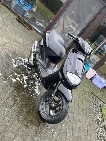 Peugeot Vivacity zwart, Fietsen en Brommers, Scooters | Peugeot, Ophalen, Tweetakt, 50 cc, Vivacity