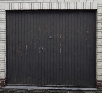 Garagepoort in Meranti (Zeer stevig) beschikbaar voor biedingen