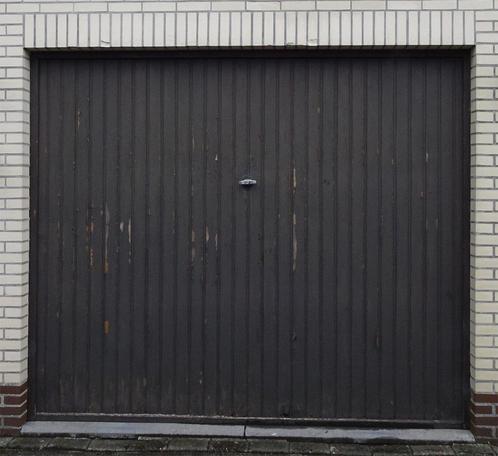 Garagepoort in Meranti (Zeer stevig), Doe-het-zelf en Bouw, Deuren en Vliegenramen, Gebruikt, Overige typen, Hout, Ophalen
