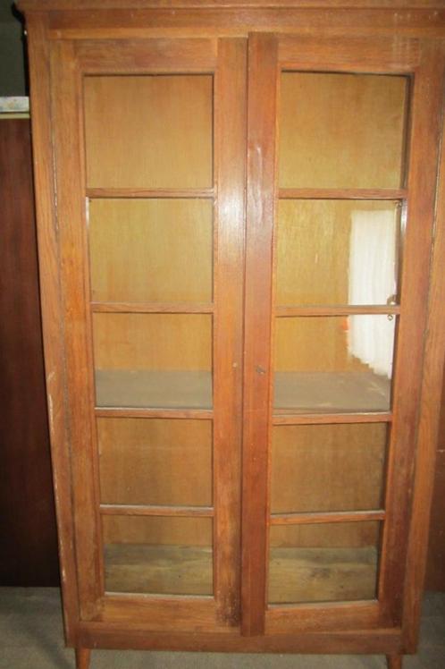 op te knappen vintage vitrine kast, Huis en Inrichting, Kasten | Vitrinekasten, Gebruikt, 150 tot 200 cm, 150 tot 200 cm, 25 tot 50 cm