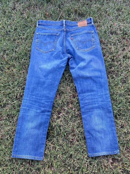 Levi's 511 W33 L30 of L28 (L32 doorsneden?) Vervaagd blauw,, Kleding | Heren, Spijkerbroeken en Jeans, Gedragen, W33 - W34 (confectie 48/50)