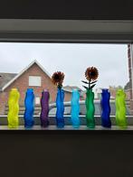 Vases skapt IKEA, Vacatures