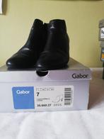 Zwarte, korte enkellaarsjes. Maat 7 of 41, Ophalen, Zo goed als nieuw