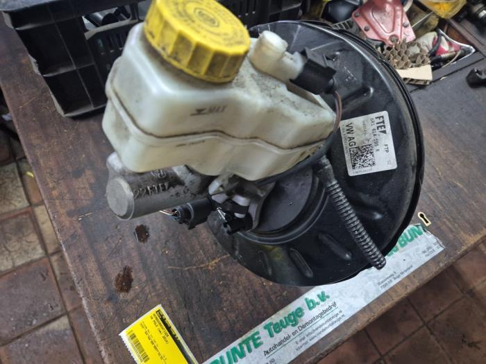 Rembekrachtiger van een Volkswagen Polo, Auto-onderdelen, Remmen en Aandrijving, Volkswagen, Gebruikt, 3 maanden garantie, Ophalen of Verzenden