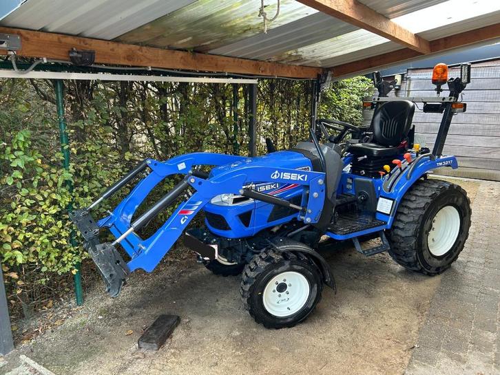 Iseki TM3217HST met voorlader, Zakelijke goederen, Landbouw | Tractoren, tot 2500, Overige merken, tot 80 Pk, Gebruikt, Ophalen